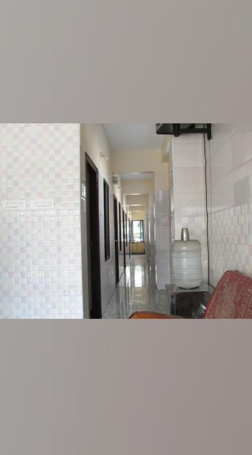 Hotel Dkr Residency Tirupati Esterno foto